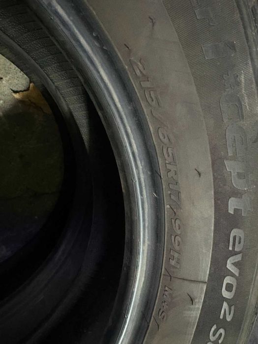 Шины 215/65 R17 Hankook пара зима (хорошее состояние) L8