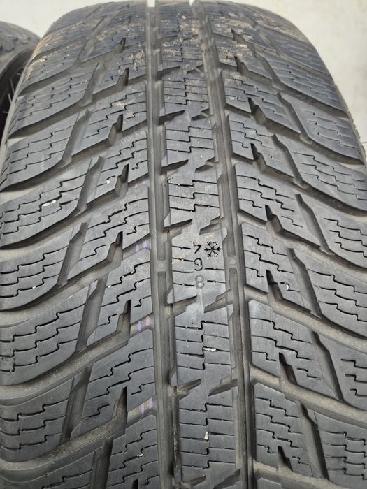 Шини 215/60/17, Nokian