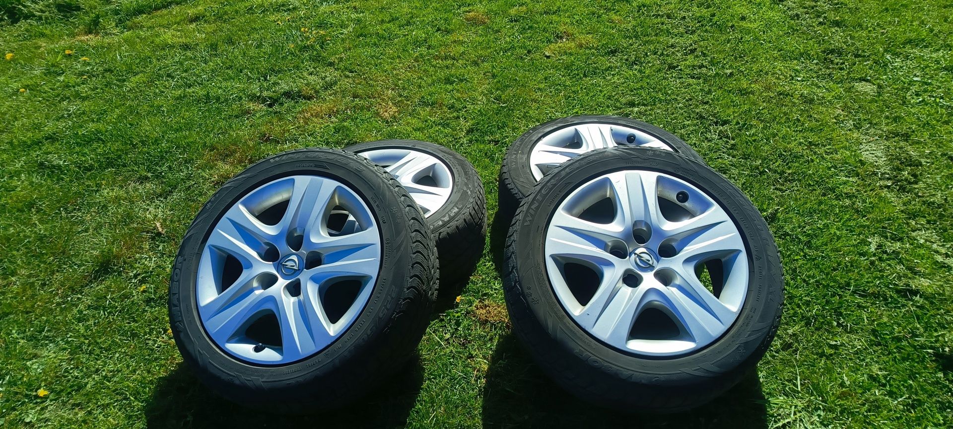 Opel Insignia 2.0cdti  2009r. 160km