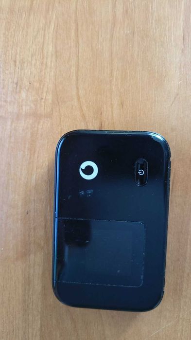 4G роутер Huawei R215