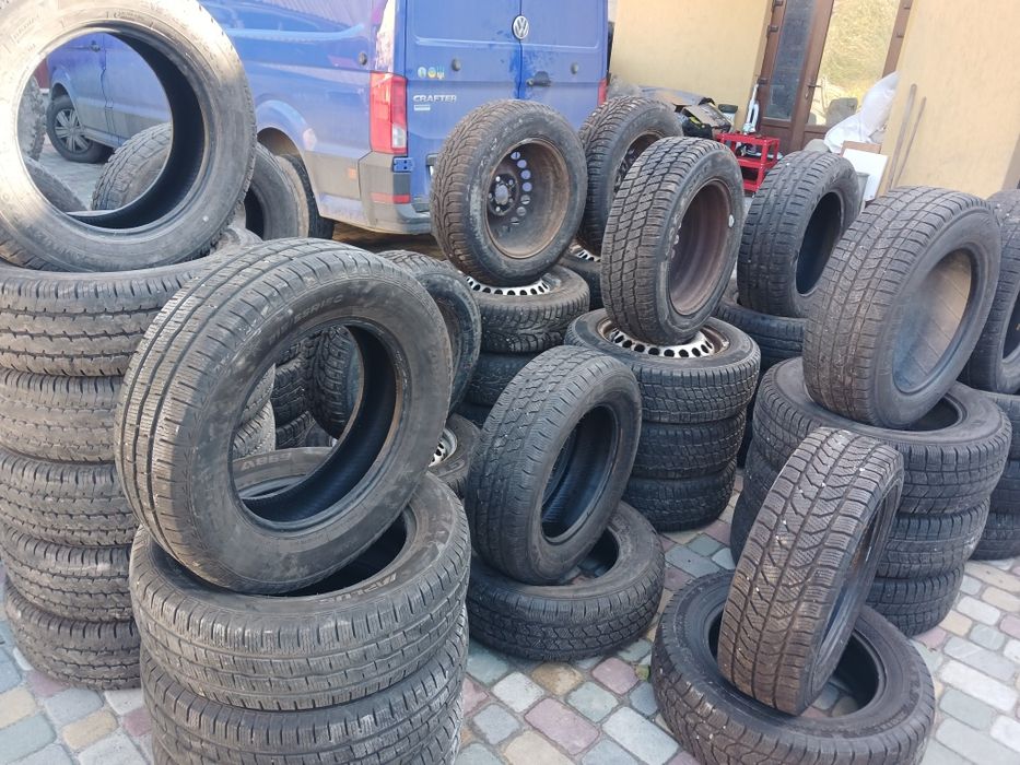 Резина колеса 205 65c  215 65 16c 225 65c  зимова