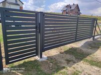 Brama przesuwna 150x400cm aluminiowa profil poziomo malowana
