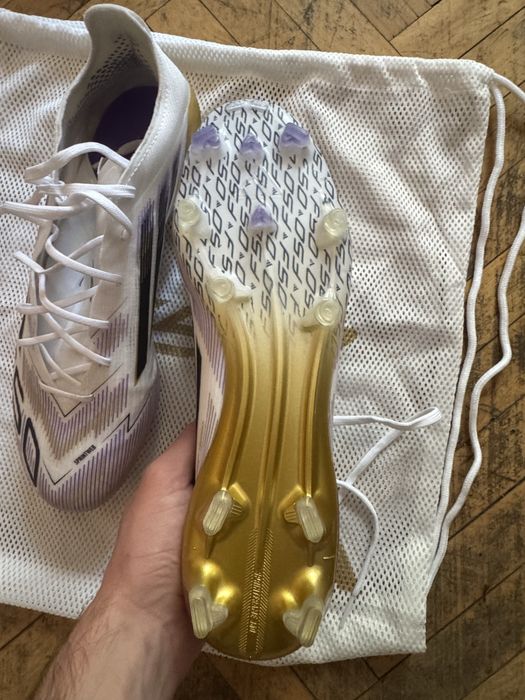 Бутси Adidas F50