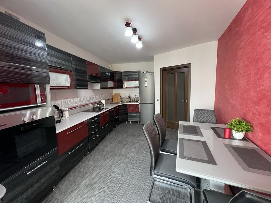 Оренда 2 кім квартири по вул. Б. Хмельницького