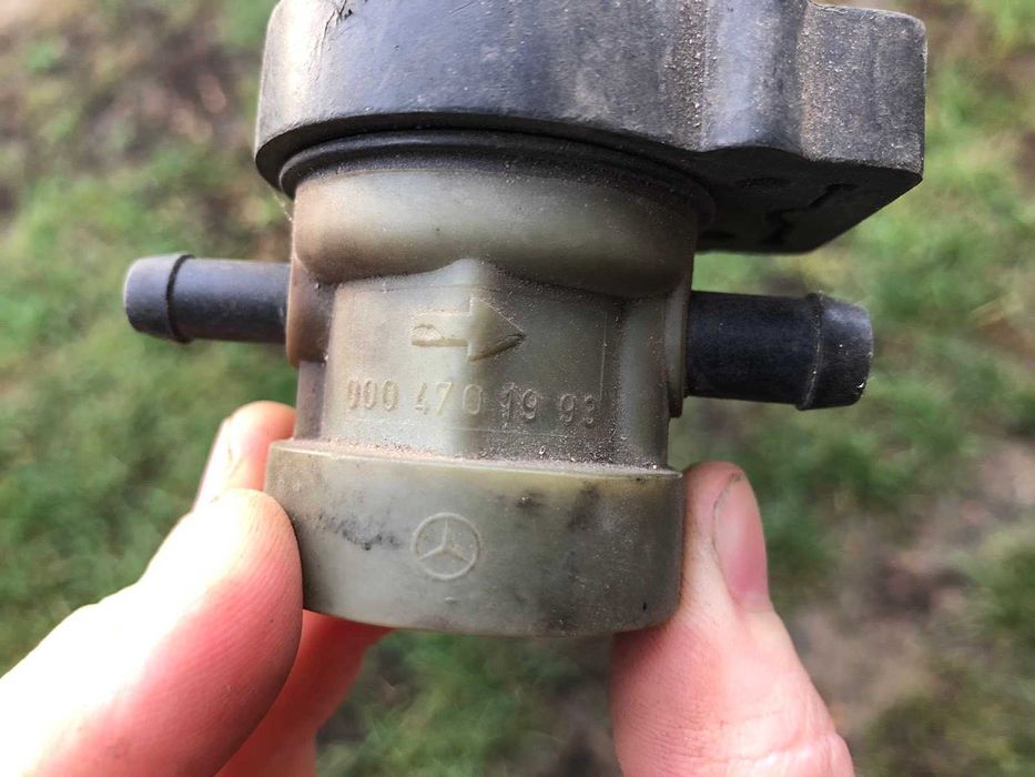 Клапан адсорбера Mercedes-Benz w210 E-class