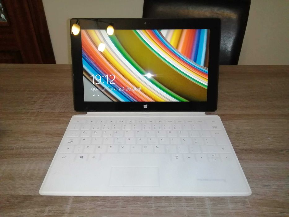 Microsoft  Surface RT 64 GB