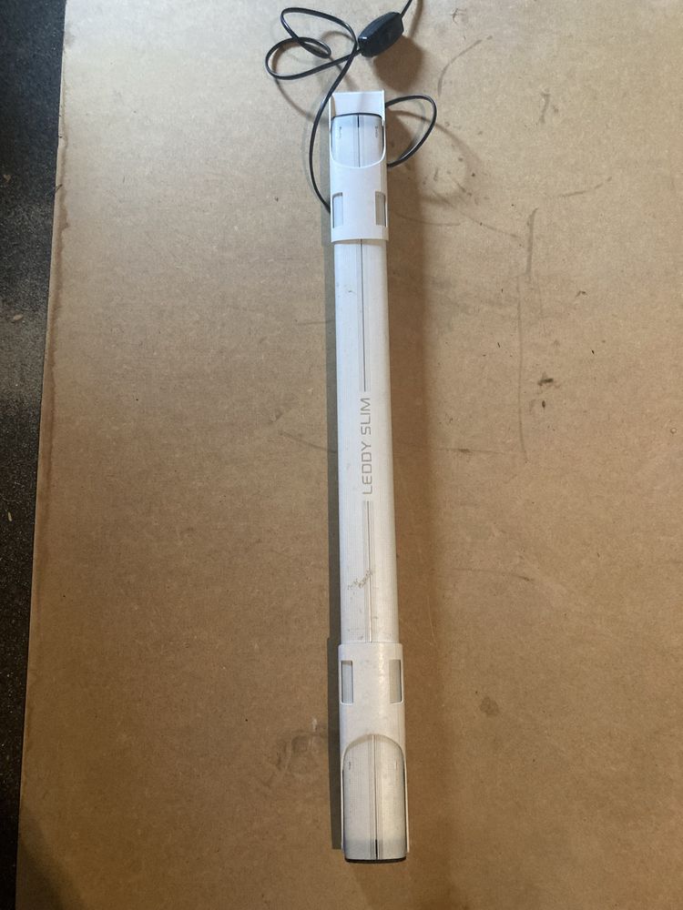 Belka Aquael Leddy Slim 80-100 cm.