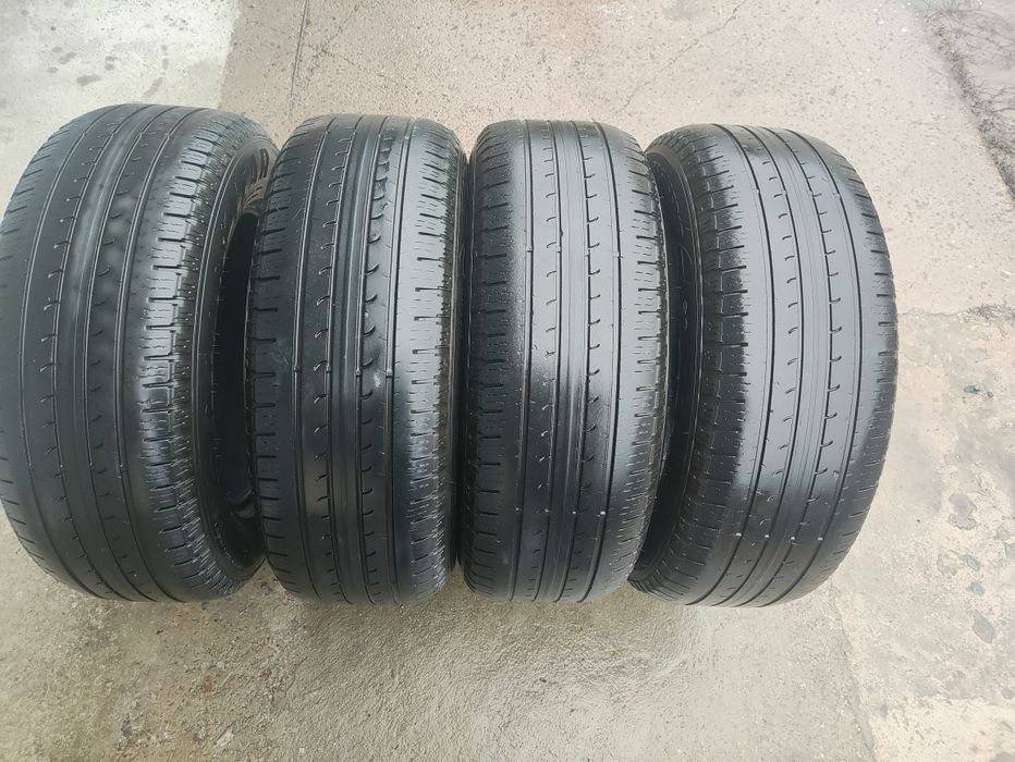 Літня резина Goodyear EfficientGrip SUV