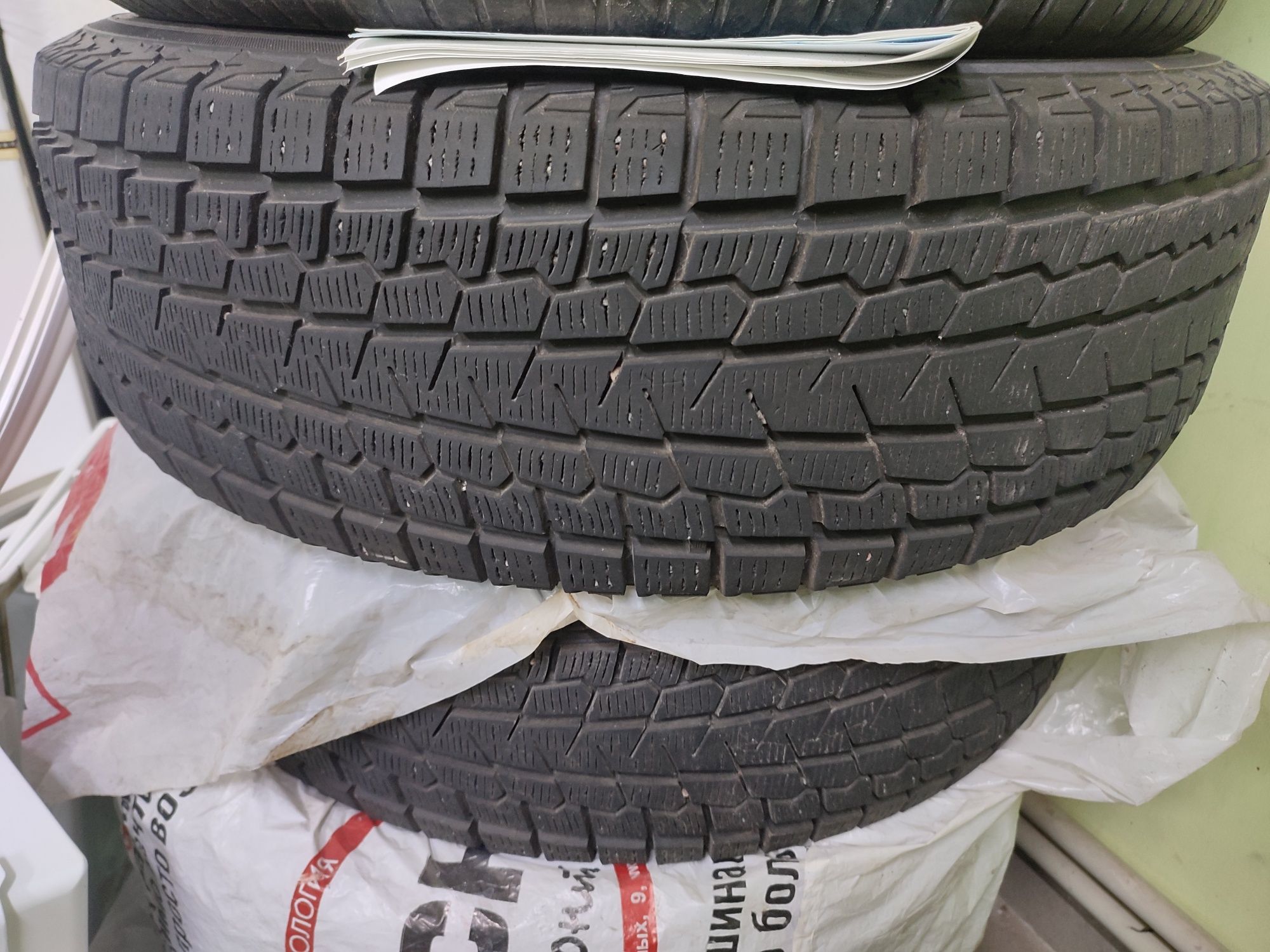 Yokohama 225/65 R17 iceGUARD