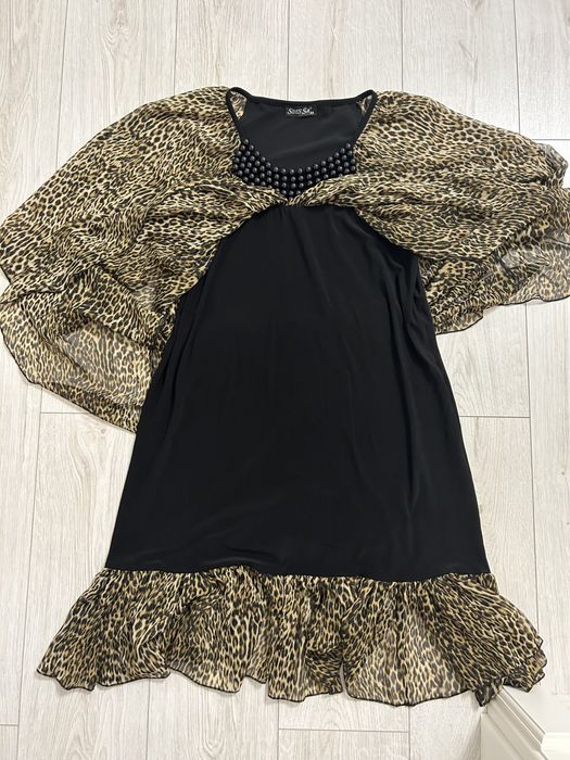 Леопардова сукня