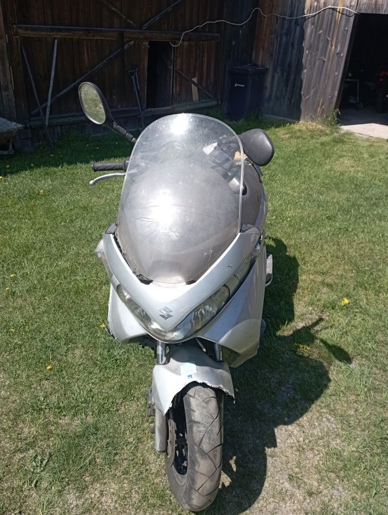 Suzuki Burgman 200cm silnik,instalacja,plastiki, zawieszenie,szyba,