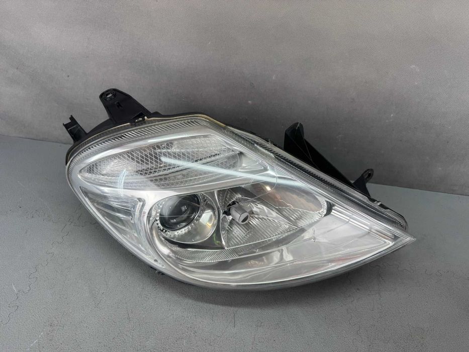 Citroen C8 Lampa Przód Prawa Europa Kompletna Stan BDB H7 Oryginał