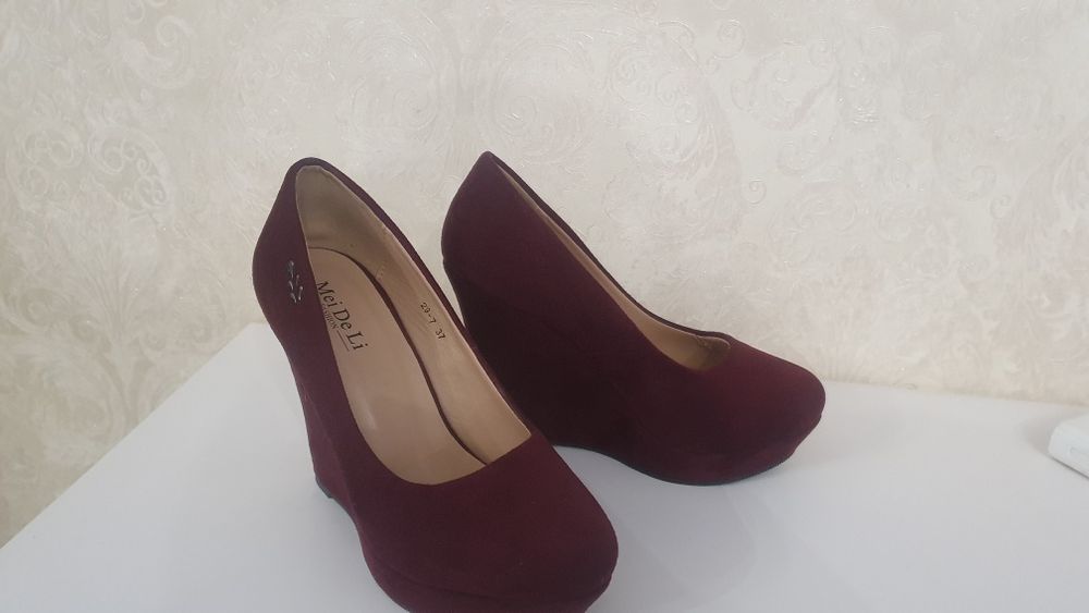 Туфли из эко-замши