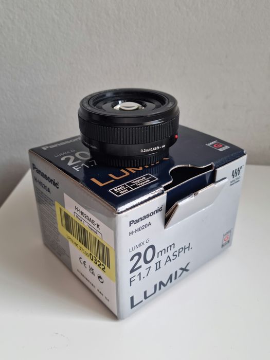Obiektyw Panasonic Lumix 20 mm F1.7