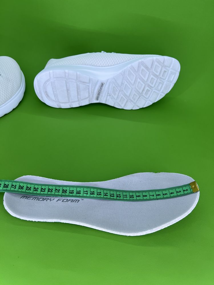 Кросівки 41р. 27,5 см. Skechers