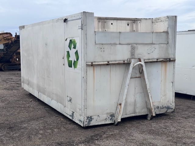 kontener chłodnia budowlany na hakowca