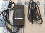 Блок живлення для ноутбуку Dell 180W 19.5V 9.23A. Оригінал.