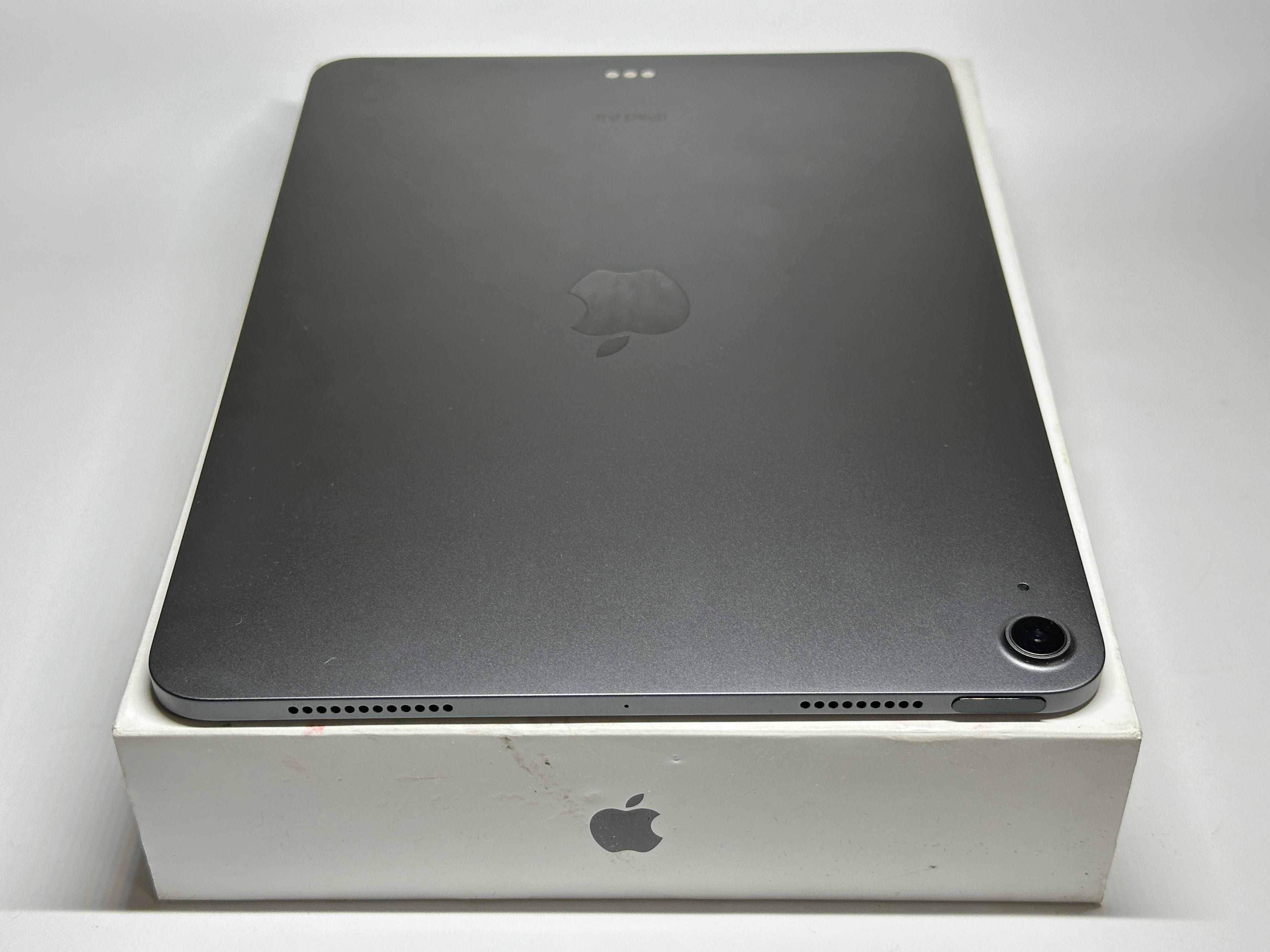 Apple iPad Air 5Gen 2022 64GB Gray