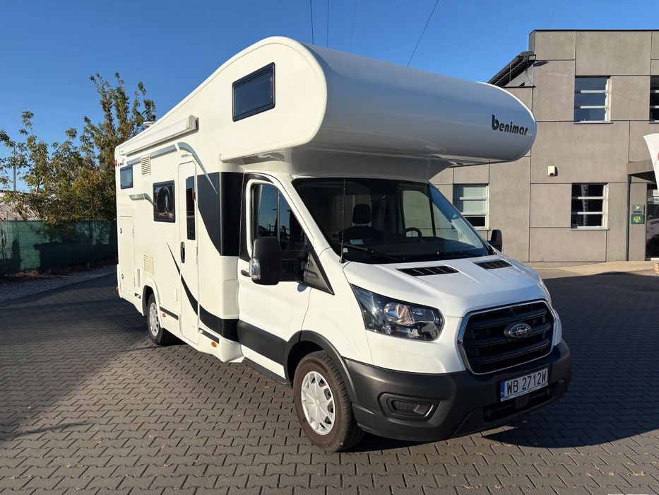 Benimar SPORT 340UP  Bogato wyposażona, kompaktowa 5-os. alkowa z mocnym silnikiem