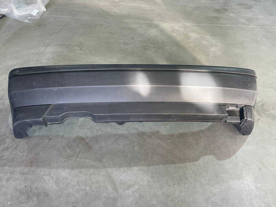 бампери задні передні