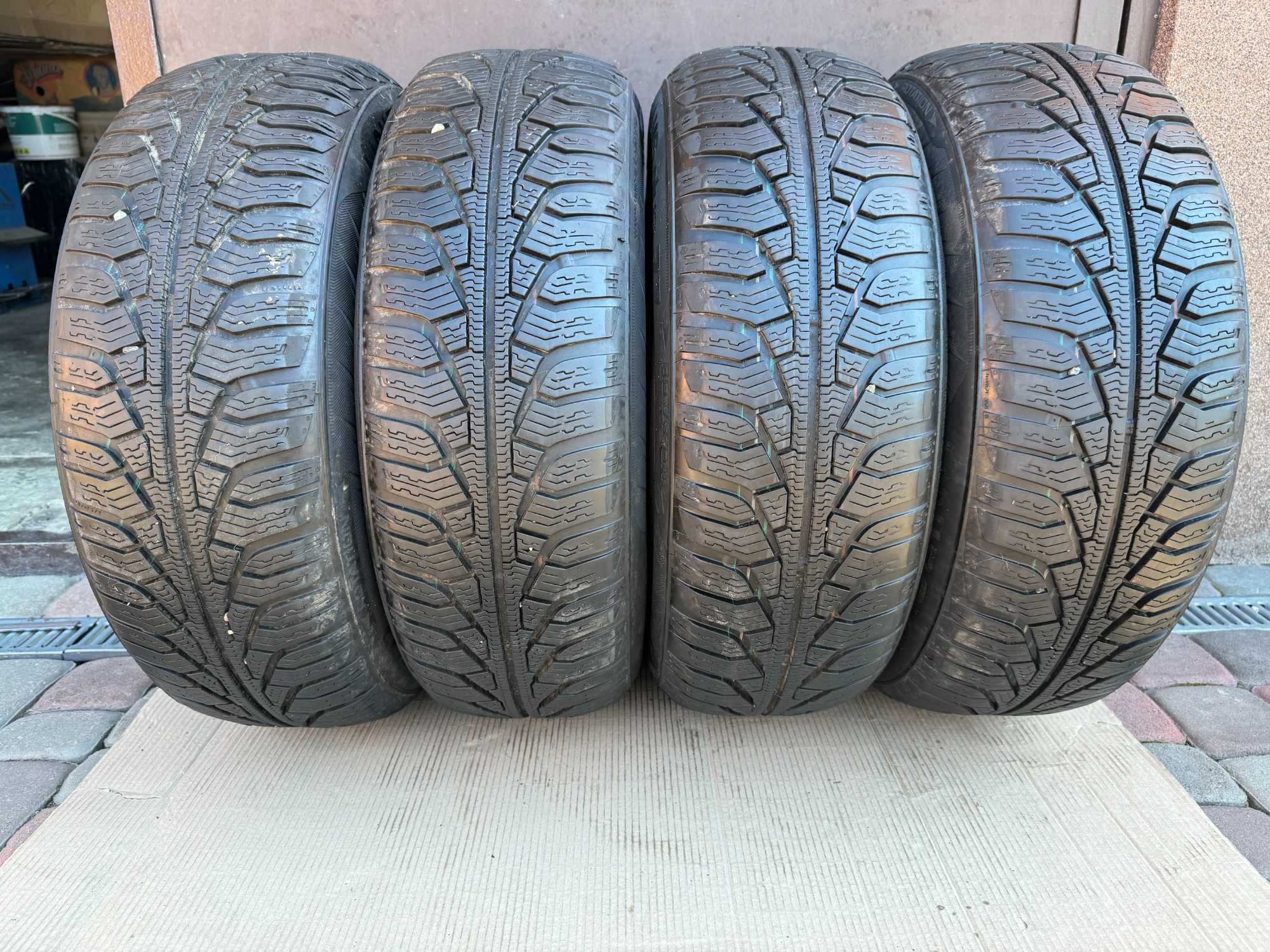 Шини Uniroyal 195/65 R-15 (91 T ) made in France -зима