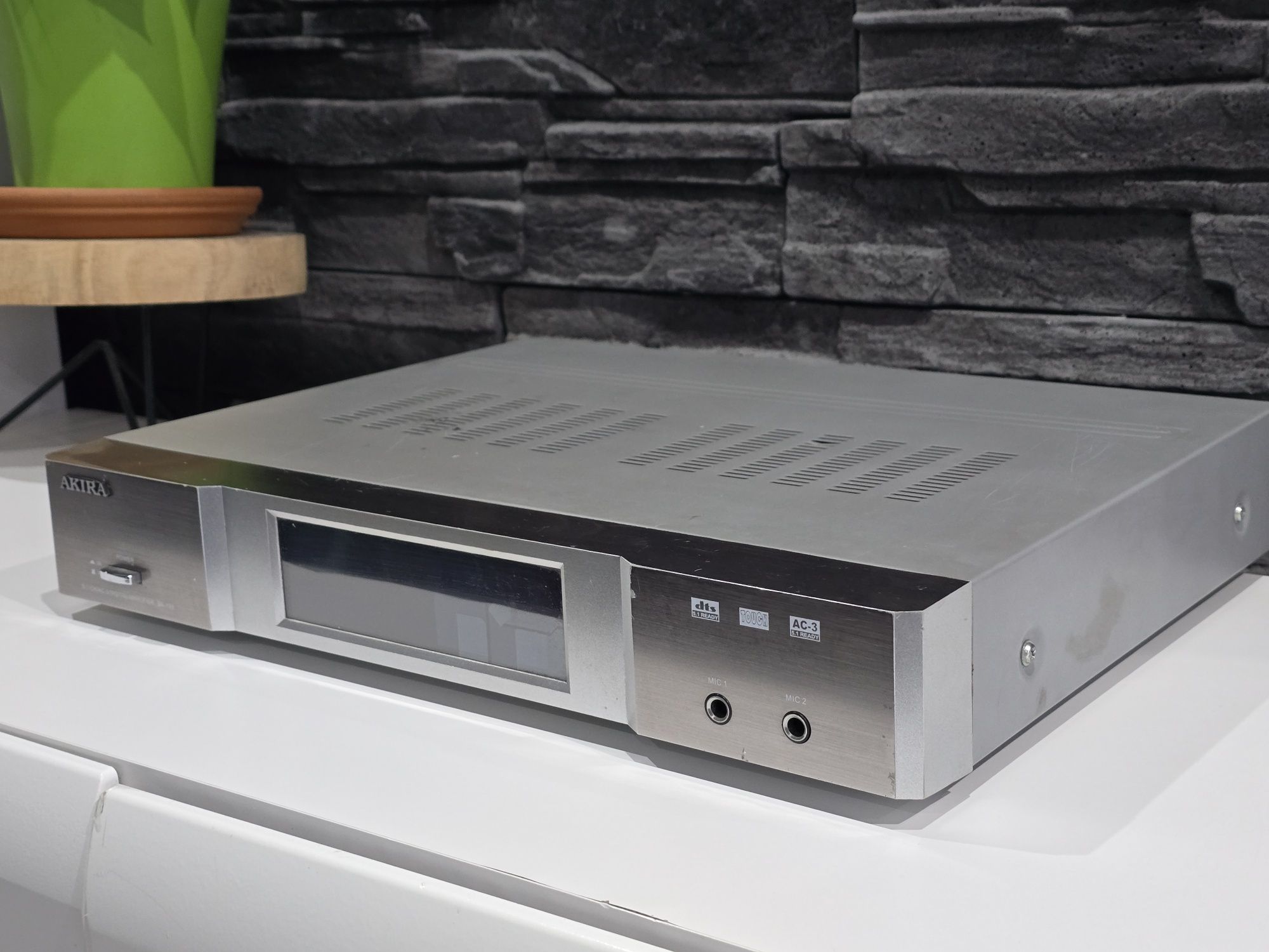 Amplituner AKIRA BK-199 200W