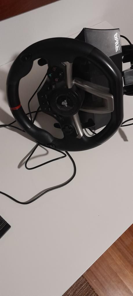Volante com pedais  ps4