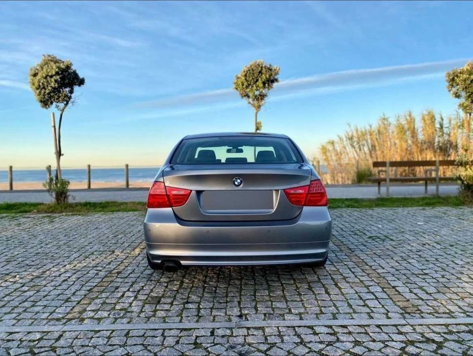 BMW 320i 2.0 170cv Auto.