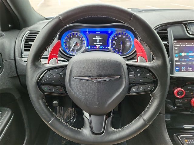 2021 Chrysler 300 5.7л