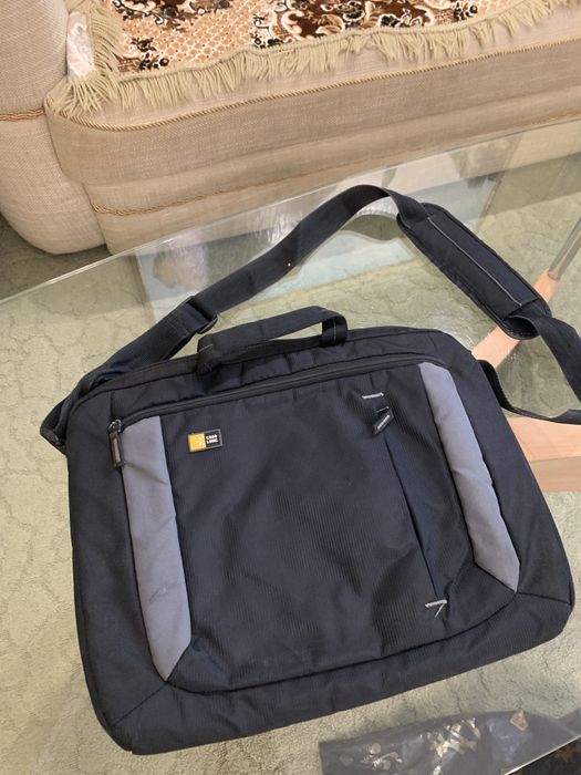 Сумка для ноутбука почти новая