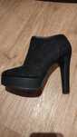 Botim salto alto preto 39