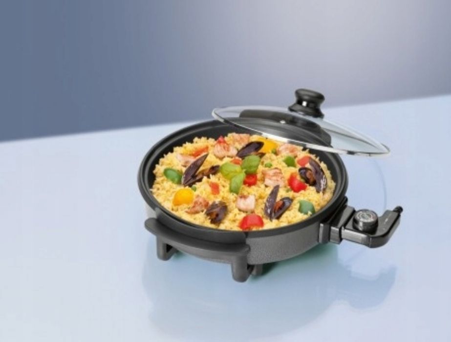 Patelnia Clartonic Party Pan 32 cm non-stick NOWA