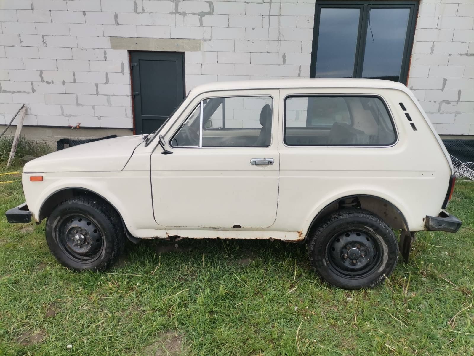 Продам ВАЗ 21213 (Нива 4x4)
