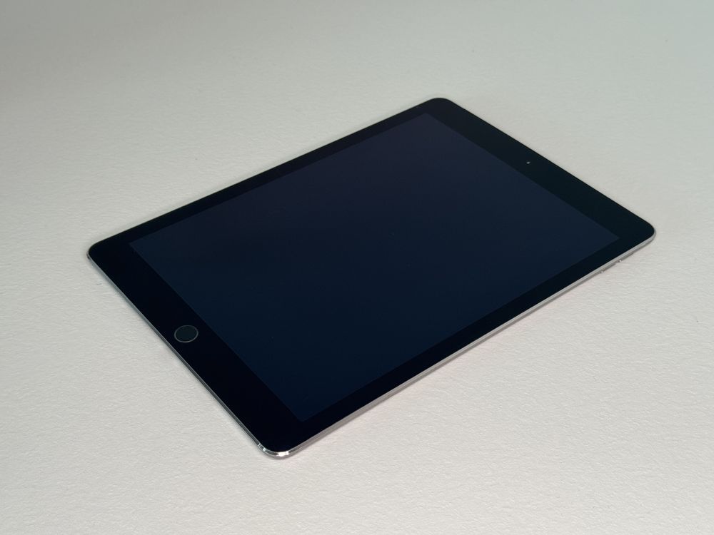 iPad Air 2 (A1567) 32GB - Cellular (LTE) - faktura VAT 23%