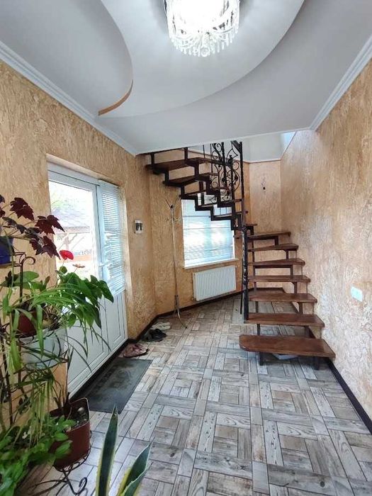 Оренда гарного і затишного будинку в м. Кіцмань