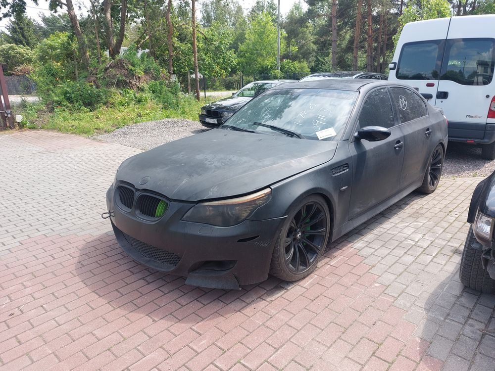 BMW M5 E60 S85B50