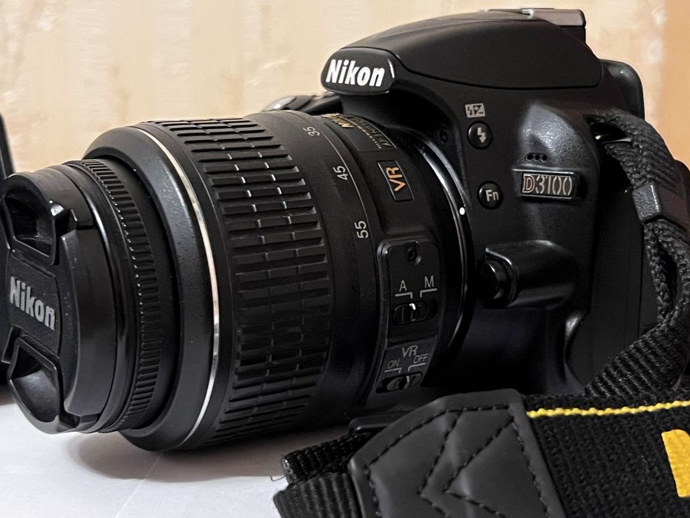 Фотоапарат Nikon D3100