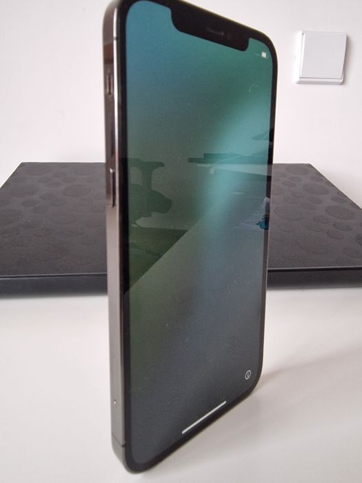 iPhone 12 Pro - Estado Impecável