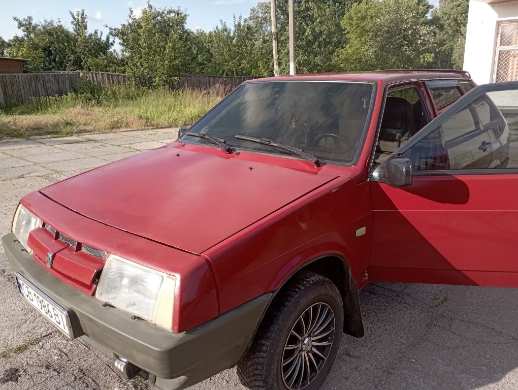 Продам автомобіль