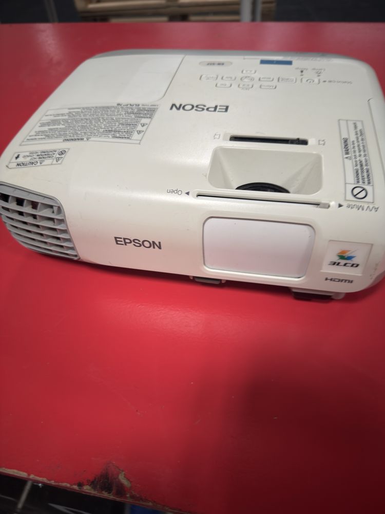 Projetor Epson EB-S17 usado