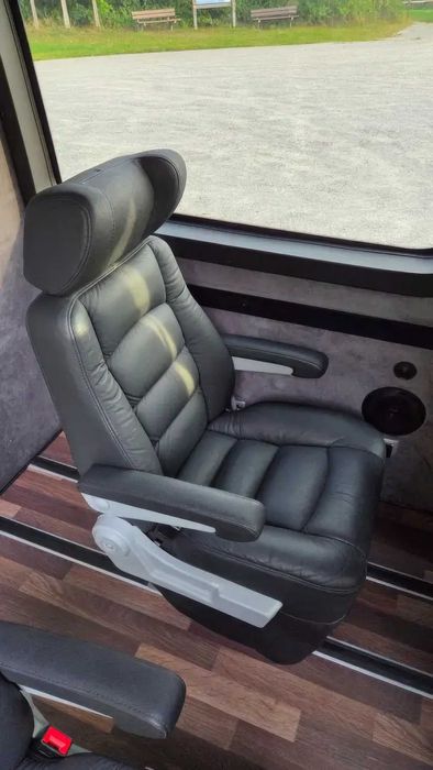 Mercedes-Benz Sprinter      2015