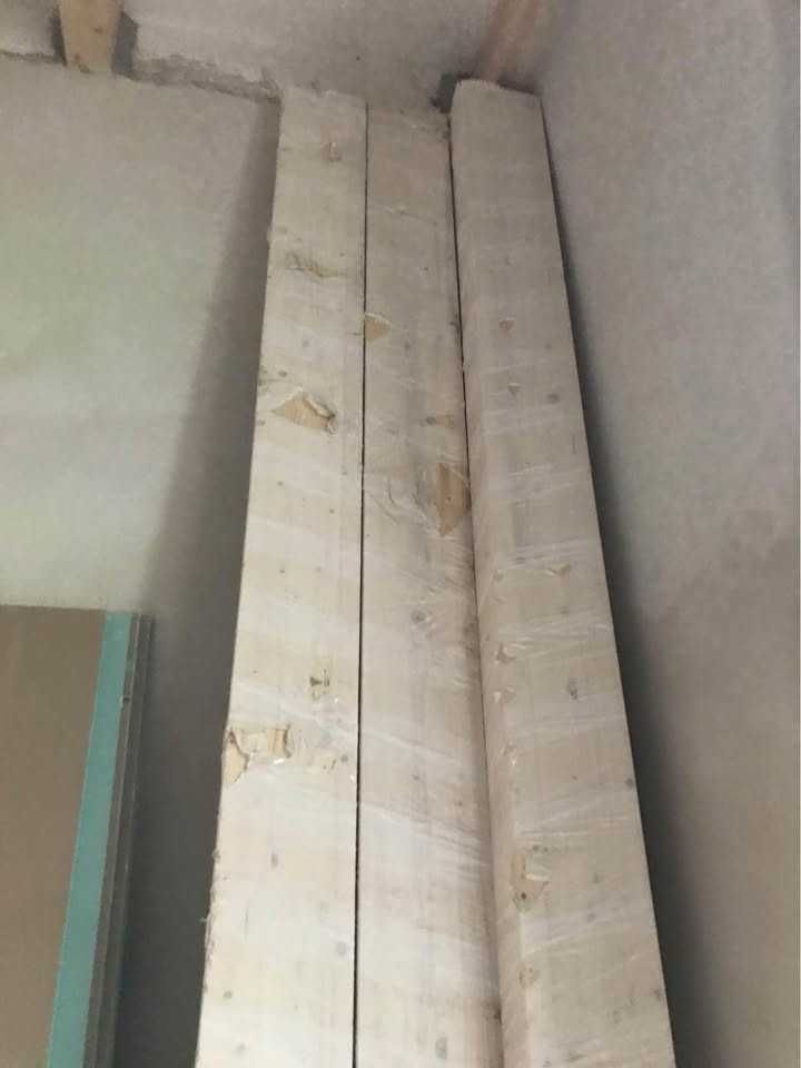 Barrotes de madeira (3,5m x 20 cm x 10 cm)