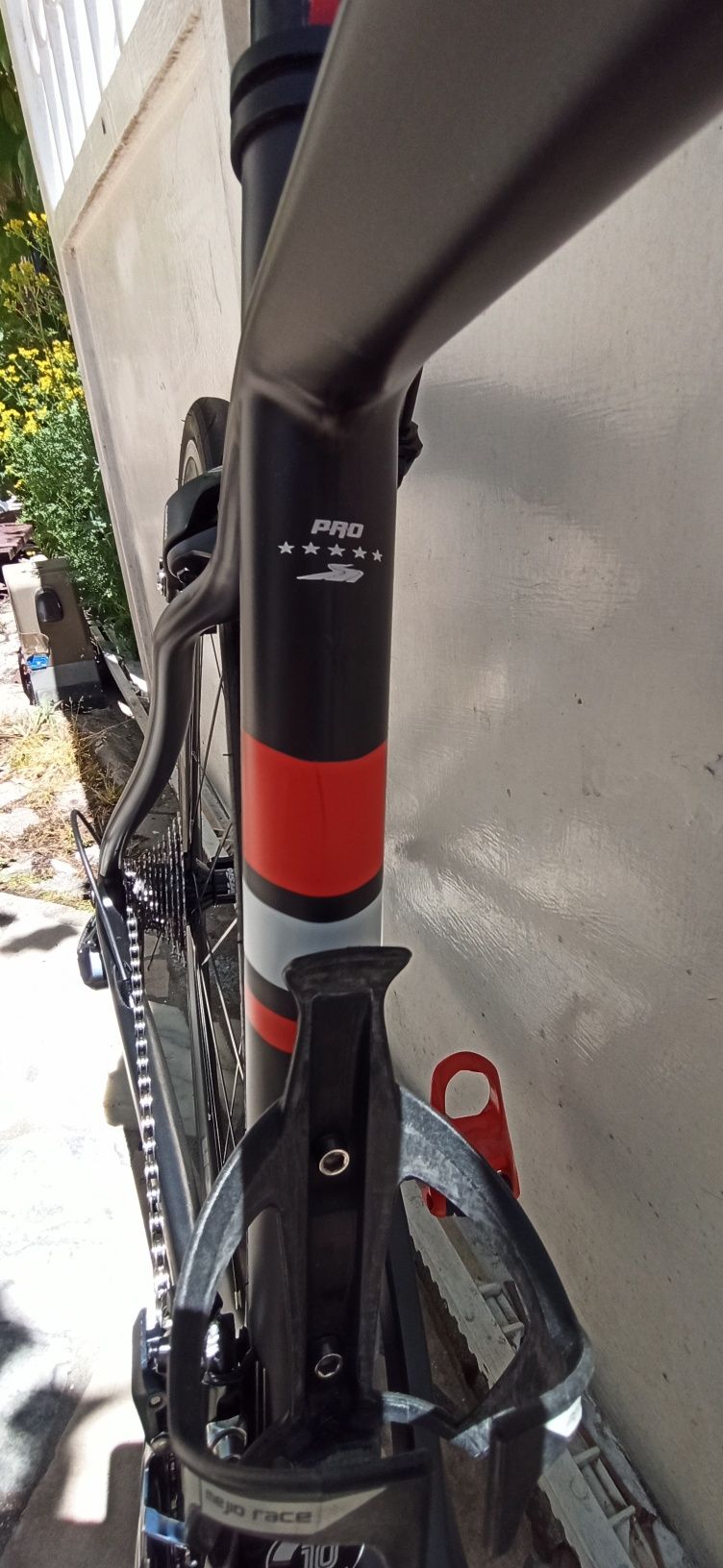 Vendo bicicleta Jorbi Ultimax em carbono