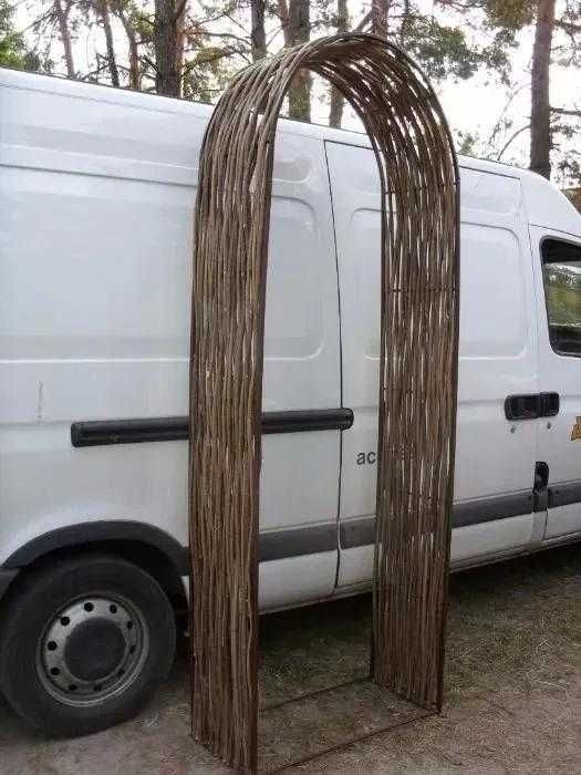 Плетеный забор в Киеве, Лещина, тин Декоративный забор, тын, плетень