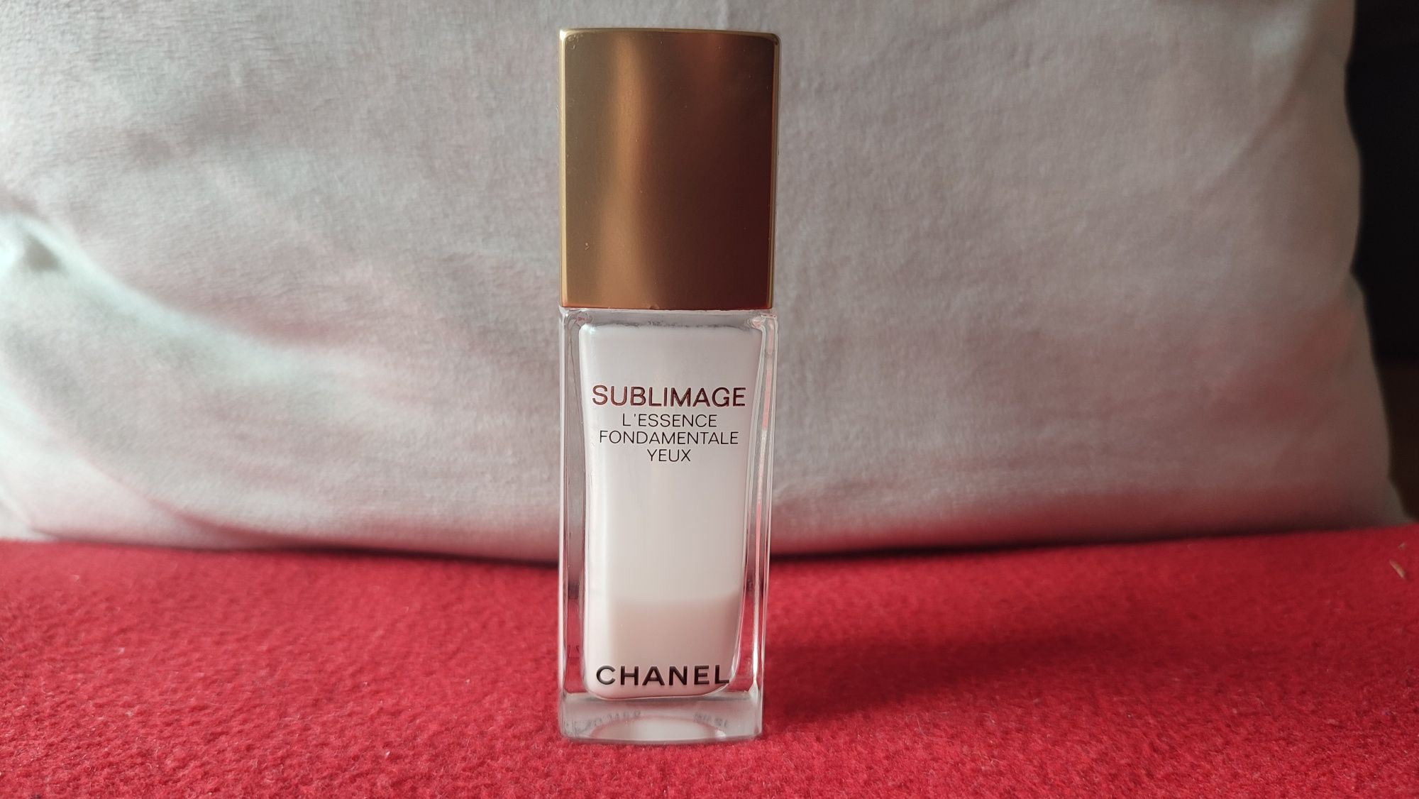 Chanel SublimageL'Essence serum