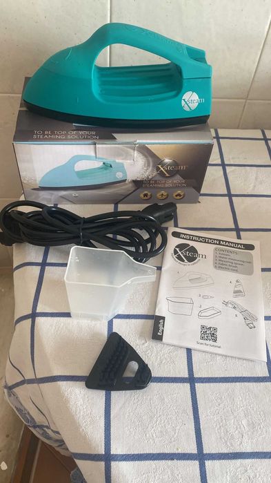Ferro de engomar Xsteam novo
