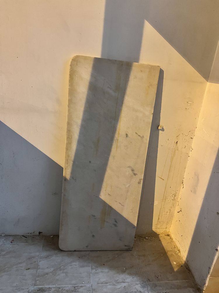 Tampo de marmore