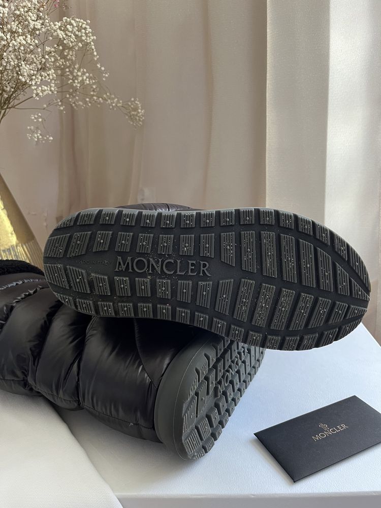 Śniegowce Moncler