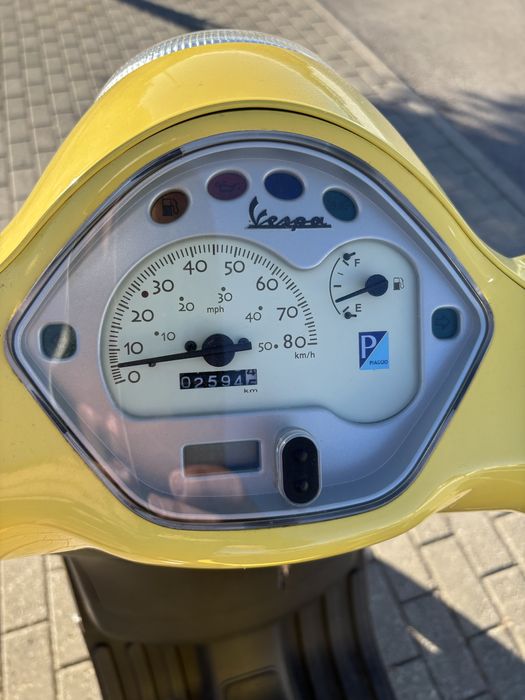 Vespa 50 em bom estado