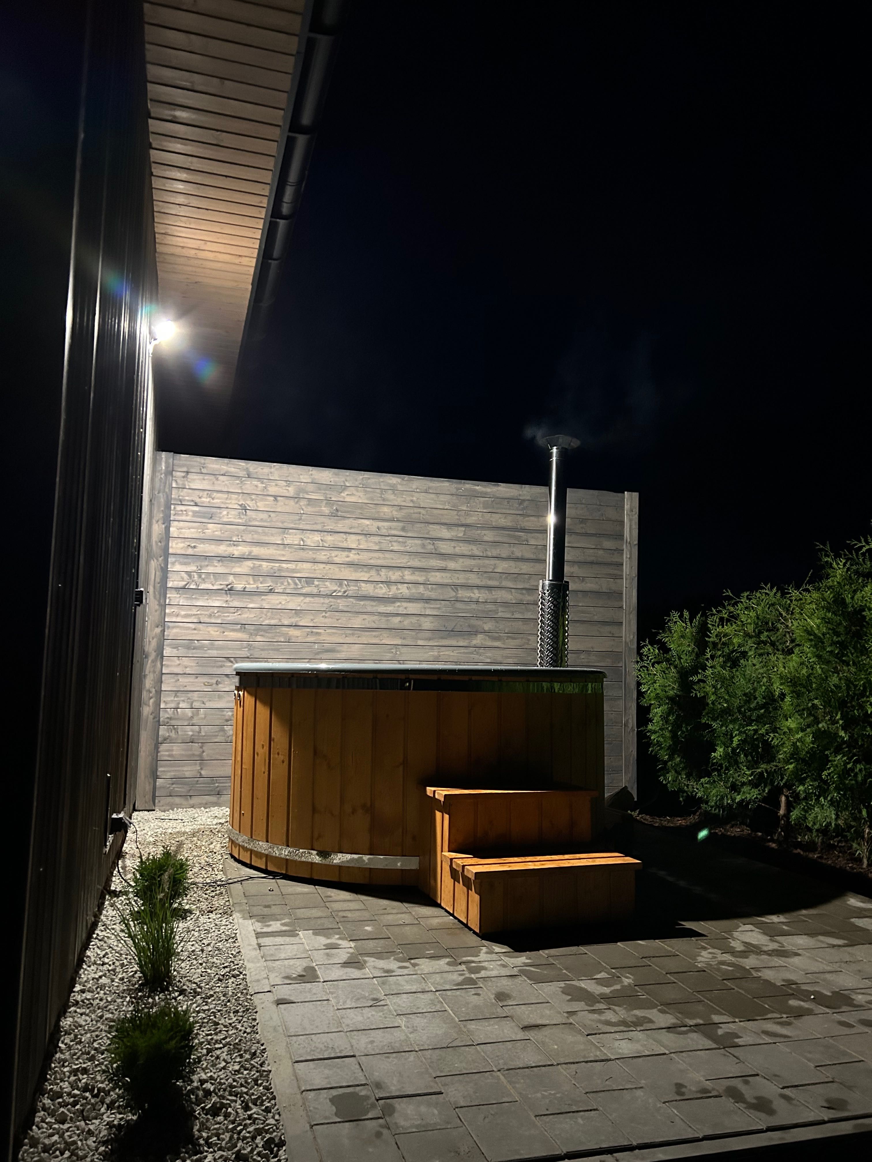 Domek nad morzem z prywatną balią/jacuzzi